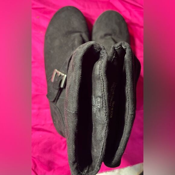 Rampage Brunella Black Suede Slip On Ankle Booties Flats EPC Size 7 Excellent Pr - Picture 5 of 9